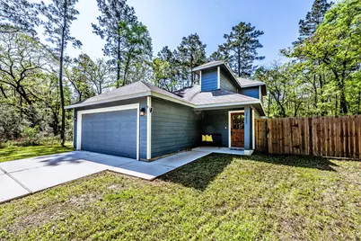 28605 Cedar Court, Huntsville, TX 77320 - Photo 1