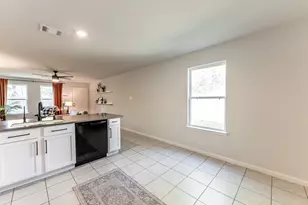 28605 Cedar Ct, Huntsville, TX 77340 - Photo 9