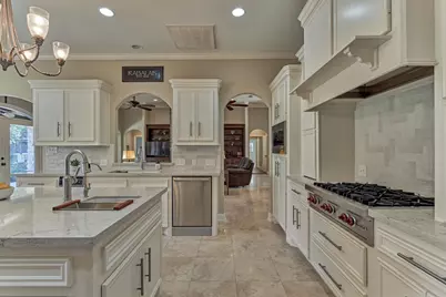 11364 Majestic Drive, Montgomery, TX 77316 - Photo 9
