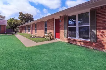 401 N Hwy 95, Elgin, TX 78602 - Photo 1
