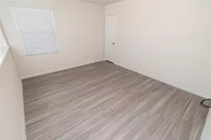 12602 Rio Nueces Ln, Rosharon, TX 77583 - Photo 9