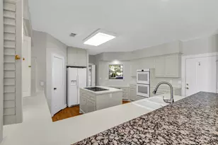 566 Edgewood Dr, Montgomery, TX 77356 - Photo 15