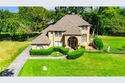 566 Edgewood Drive, Montgomery, TX 77356 - Photo 1