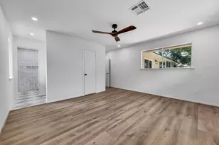 1617 Wavecrest Ln, Houston, TX 77062 - Photo 25