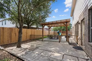 4304 Keystone Tr, Pearland, TX 77584 - Photo 41