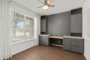 4304 Keystone Tr, Pearland, TX 77584 - Photo 7