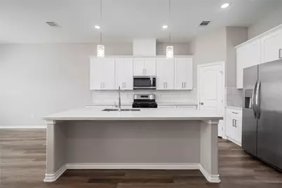 231 McCormick Street, Columbus, TX 78934 - Photo 3