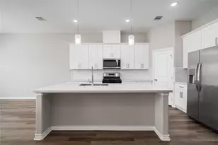 231 McCormick St, Columbus, TX 78934 - Photo 3