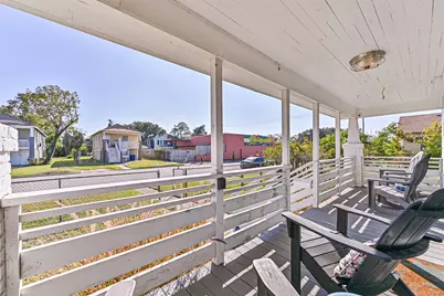 4616 Avenue Q 1/2, Galveston, TX 77551 - Photo 5