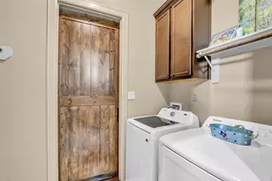 1819 W 24th St, Houston, TX 77008 - Photo 17