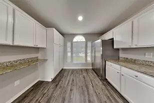 22723 W Waterlake Dr, Richmond, TX 77406 - Photo 5