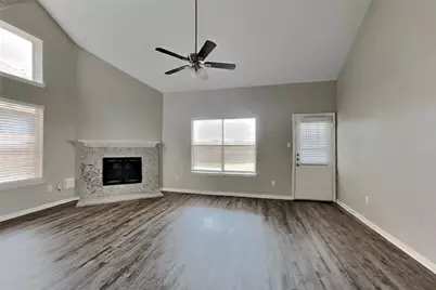 22723 W Waterlake Drive, Richmond, TX 77406 - Photo 3