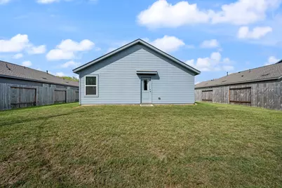 204 Houston Avenue, Angleton, TX 77515 - Photo 31