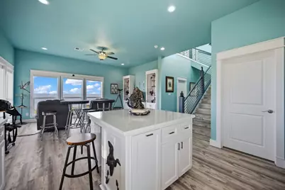 1042 N Margaret Road, Gilchrist, TX 77617 - Photo 17