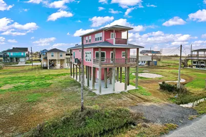 1042 N Margaret Road, Gilchrist, TX 77617 - Photo 3