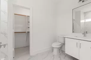 4710 Thornton Views Rd, Houston, TX 77018 - Photo 33