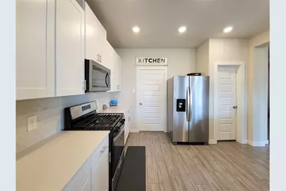 10843 Bodie Hills Drive, Rosharon, TX 77583 - Photo 17