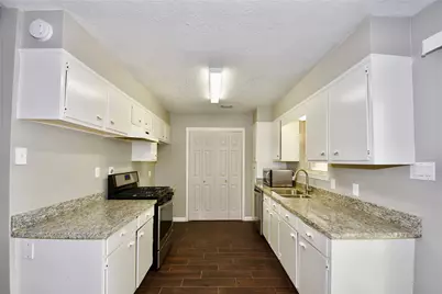 910 Golden West Drive, Katy, TX 77450 - Photo 7