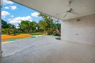 7203 Timberlake Dr, Sugar Land, TX 77479 - Photo 45