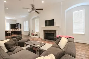2037 Fannin Station N, Houston, TX 77045 - Photo 17