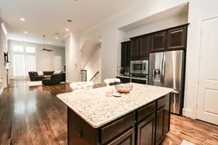 2037 Fannin Station N, Houston, TX 77045 - Photo 15