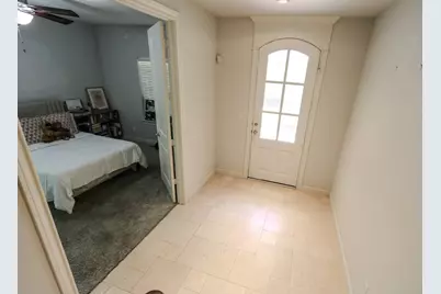 2037 Fannin Station N, Houston, TX 77045 - Photo 7
