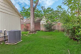 3435 Beech Point Dr, Kingwood, TX 77345 - Photo 25