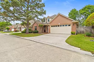 15218 Scenic Forest Dr, Conroe, TX 77384 - Photo 3