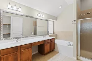 15218 Scenic Forest Dr, Conroe, TX 77384 - Photo 19