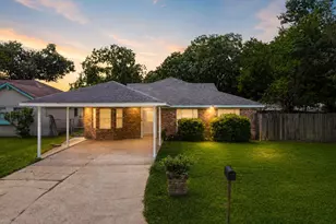10102 Valley Breeze Dr, Houston, TX 77078 - Photo 1