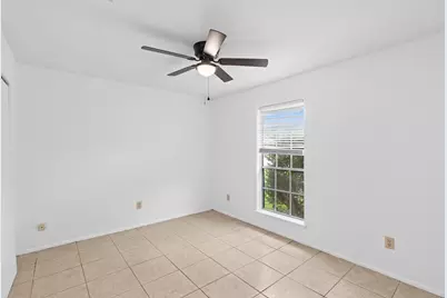 10102 Valley Breeze Drive, Houston, TX 77078 - Photo 19