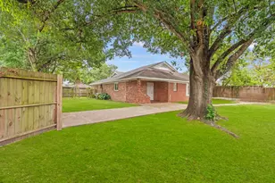10102 Valley Breeze Dr, Houston, TX 77078 - Photo 29