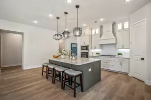 17218 Blooming Suzans Ln, Conroe, TX 77302 - Photo 11