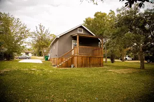 208 Joseph St, Brenham, TX 77833 - Photo 15