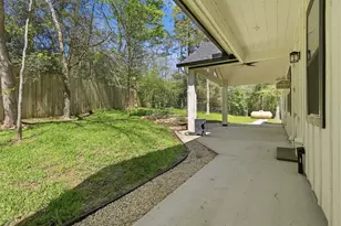 13203 Royal Shores Dr, Conroe, TX 77303 - Photo 27