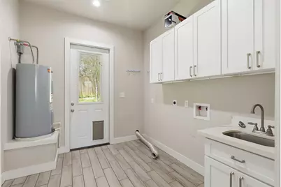 13203 Royal Shores Drive, Conroe, TX 77303 - Photo 13