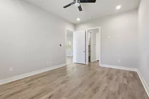 13203 Royal Shores Dr, Conroe, TX 77303 - Photo 21