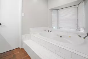 2102 Oak Shores Dr, Houston, TX 77339 - Photo 25