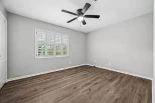 12751 Huntingwick Dr, Houston, TX 77024 - Photo 17