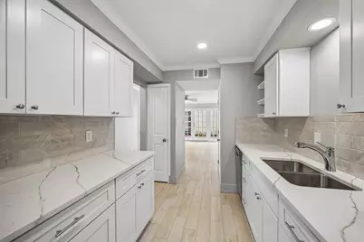 12751 Huntingwick Drive #145, Houston, TX 77024 - Photo 5