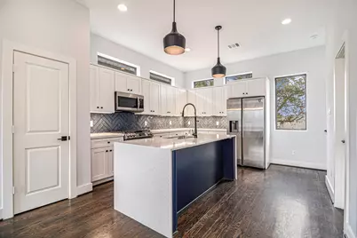 503 E 34th Street, Houston, TX 77018 - Photo 9
