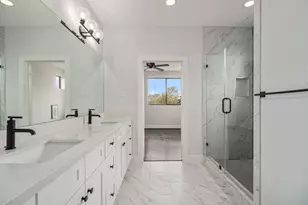 503 E 34th St, Houston, TX 77018 - Photo 17