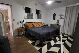 1075 Marjorie St, Houston, TX 77088 - Photo 9