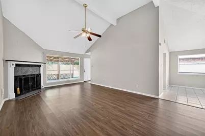 3435 Silverside Drive, Katy, TX 77449 - Photo 5