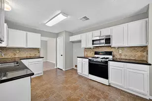 3435 Silverside Dr, Katy, TX 77449 - Photo 15