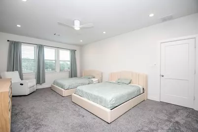 7906 Hopewell Ln, Houston, TX 77071 - Photo 5