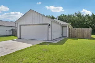 852 Rd 5138, Cleveland, TX 77327 - Photo 1
