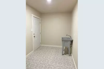 230 E New York Street, Brazoria, TX 77422 - Photo 19