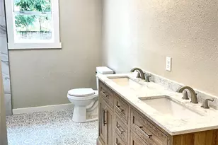 230 E New York St, Brazoria, TX 77422 - Photo 15