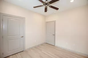 2314 Avenue G, Dickinson, TX 77539 - Photo 21